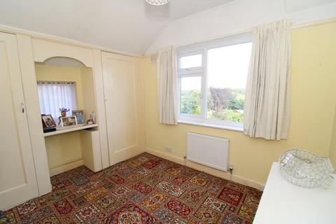 16 Pickhurst Mead, Bromley, BR2 7QR
