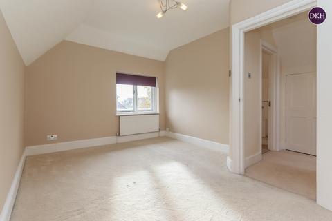 1 bedroom apartment to rent, Park Avenue, Watford WD18