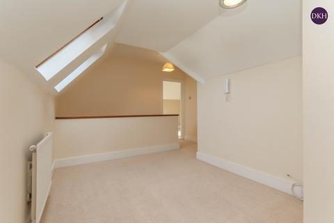 1 bedroom apartment to rent, Park Avenue, Watford WD18