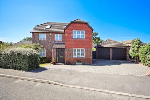 5 bedroom detached house for sale, Sparrow Way, Burgess Hill, RH15