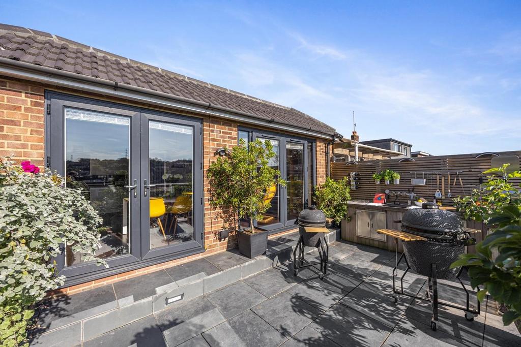 Southdown Road, 116-024.jpg