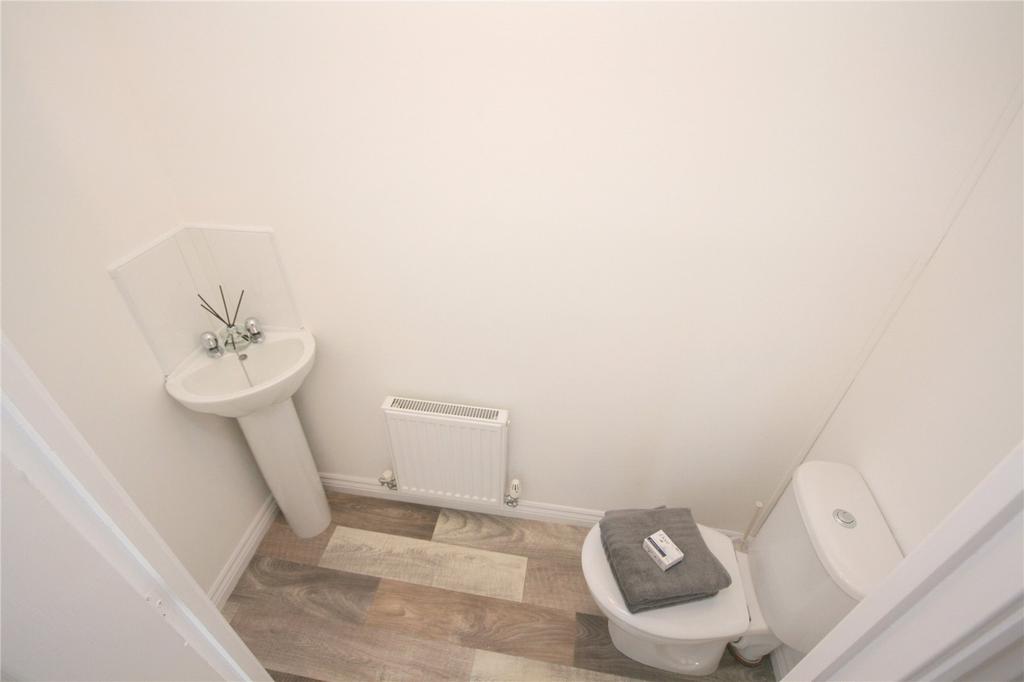 Cloakroom/WC