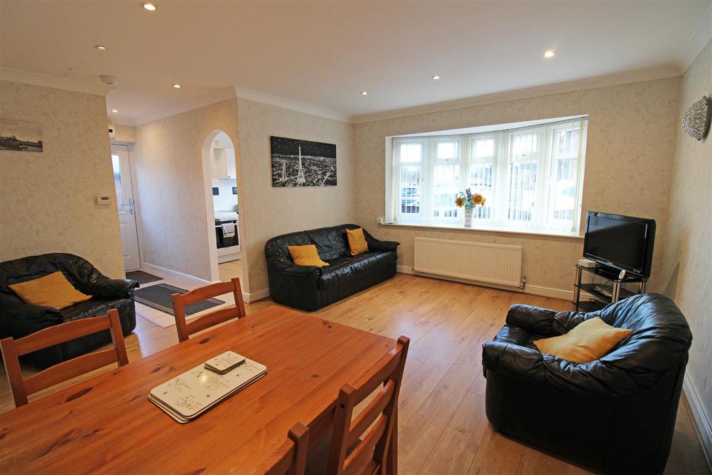 Open Plan Living / Dining Room