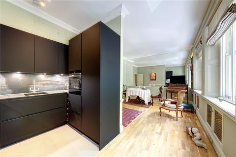 1 bedroom apartment for sale, Beaufort Gardens, SW3