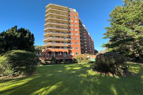 2 bedroom flat for sale, East Cliff