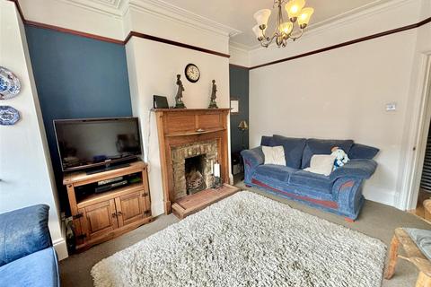 4 bedroom terraced house for sale, Wenham Drive, Westcliff-On-Sea