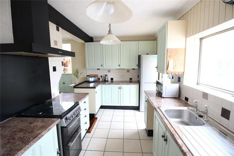 4 bedroom detached house for sale, Portsmouth Road, Lee-On-The-Solent, Hampshire, PO13