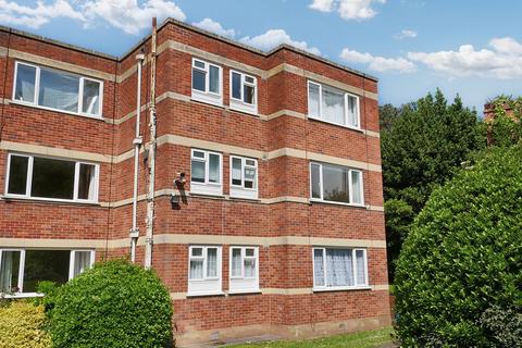 Studio to rent, Mount Radford Crescent, Exeter EX2