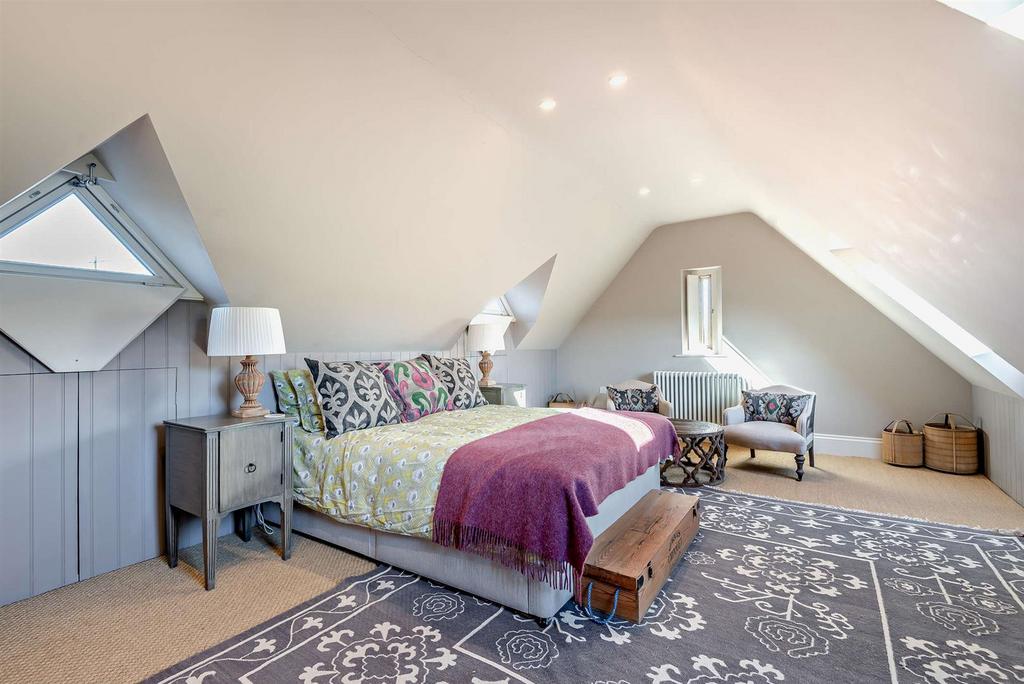 8581346-interior01-800.jpg
