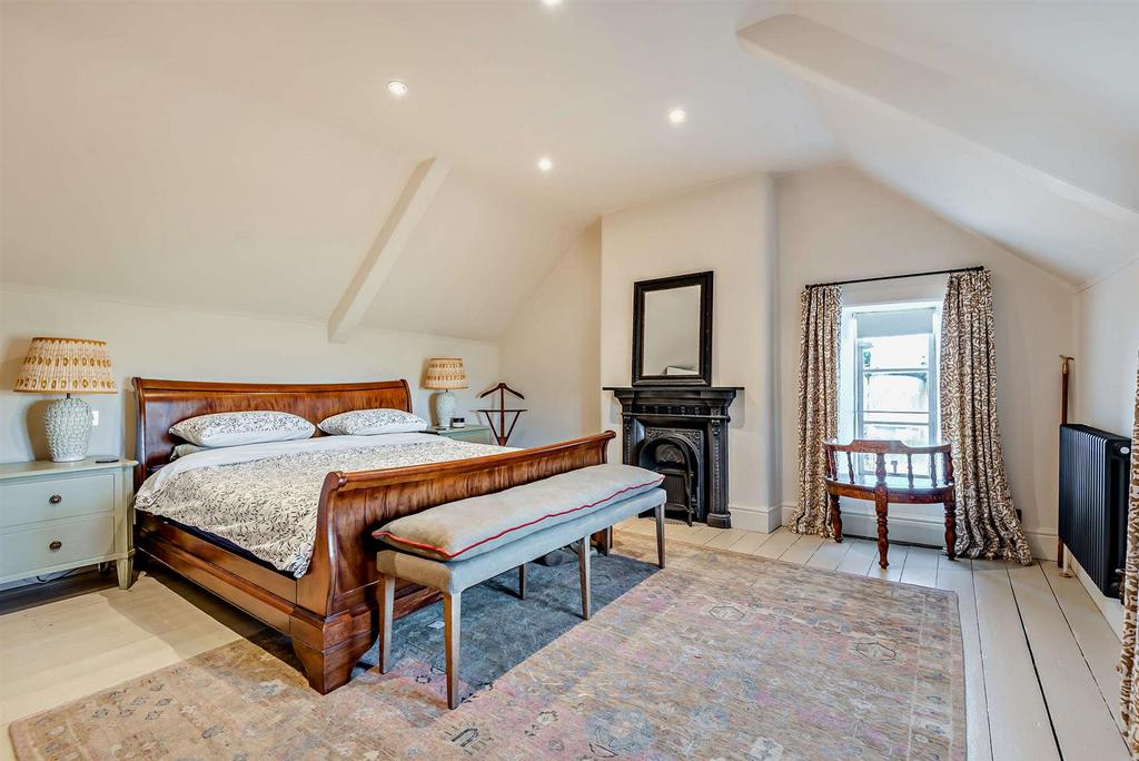 8581346-interior05-800.jpg