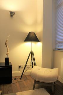 1 bedroom apartment to rent, City Road, London EC1V