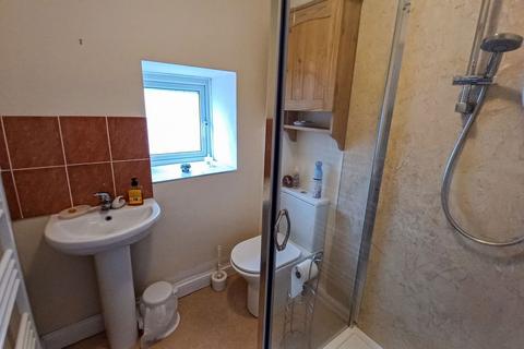 98 Avenue Road, Torquay, TQ2 5LF