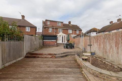 3 bedroom semi-detached house for sale, Kirby Close, Loughton, Essex