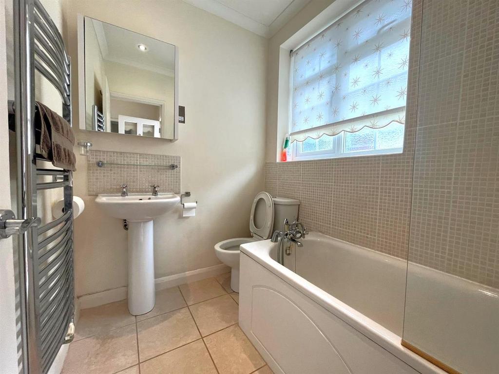 Family bathroom
