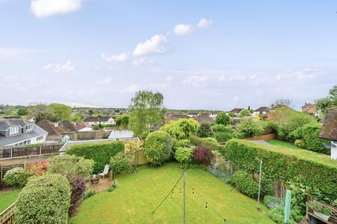 4 Chestnut Walk, Chalfont St Peter, Gerrards Cross, SL9 0BJ