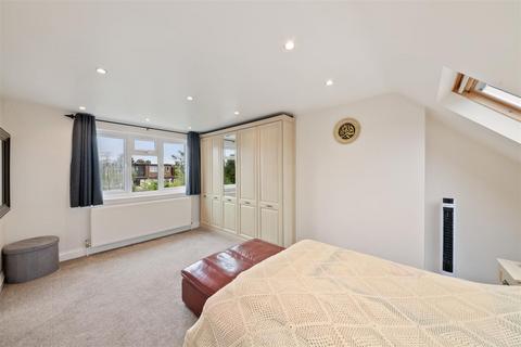 4 bedroom semi-detached house for sale, Rydal Gardens, Whitton TW3