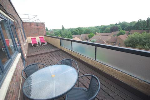 1 bedroom apartment for sale, Old Farm Road, Finchley, N2