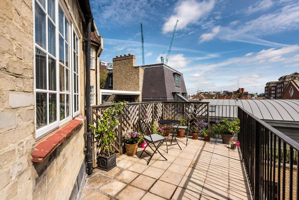 Kings Court North, Chelsea, London, SW3 1 bed flat to rent £2,817 pcm