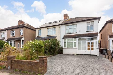 3 bedroom semi-detached house for sale, Ashwater Road, London