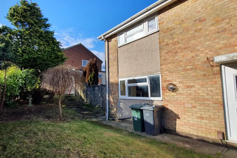 3 bedroom detached house to rent, Aynsley Grove, Allerton BD15