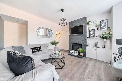 193 Dover Road, Northfleet, Gravesend, DA11 9QN