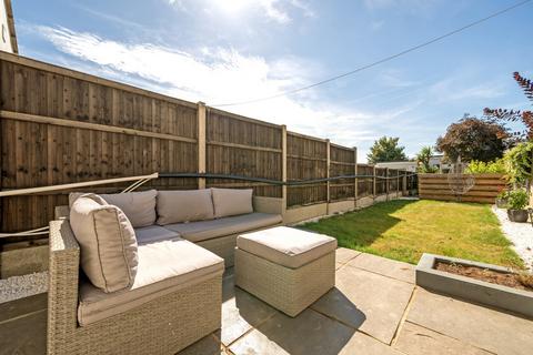 193 Dover Road, Northfleet, Gravesend, DA11 9QN