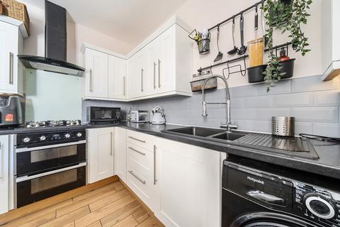 193 Dover Road, Northfleet, Gravesend, DA11 9QN