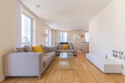 3 bedroom apartment to rent, Indescon Square, London E14