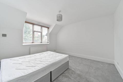 2 bedroom flat to rent, Westwell Road, Streatham Common, London, SW16