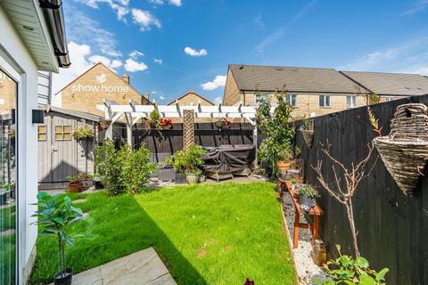 4 bedroom detached house for sale, Witney,  Oxfordshire,  OX29