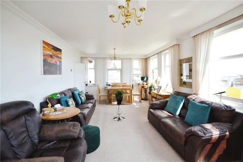 3 bedroom apartment for sale, Felix Court, Sea Road, Felixstowe