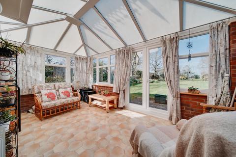 114 Boxworth End, Swavesey, Cambridge, CB24 4RA