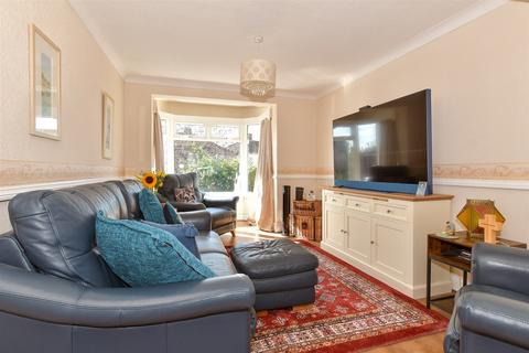 5 bedroom end of terrace house for sale, Settington Avenue, Chatham, Kent