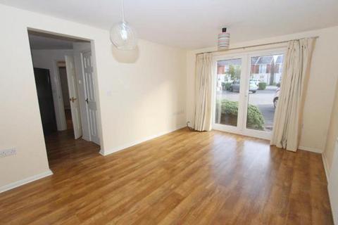 2 bedroom maisonette to rent, Harrop Close, Blaby