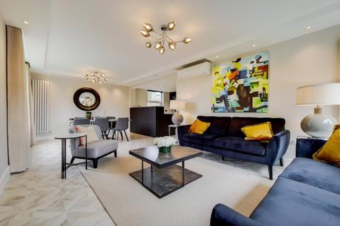3 bedroom flat to rent, St John's Wood Park, St John's Wood, London, NW8