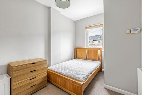 1 bedroom flat for sale, Fulham Park Gardens, Fulham