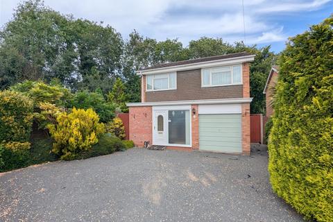 3 bedroom detached house for sale, Sycamore Close, Malvern