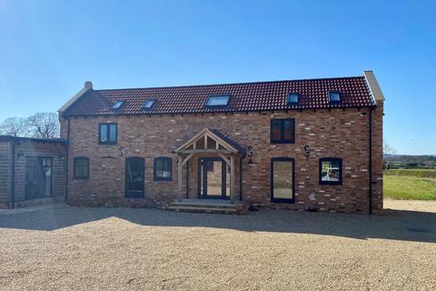 Office to rent, Office 5d, First Floor, Barn 5 Dunstalls Farm, Arlingham Road, Saul, Gloucester, GL2 7JE