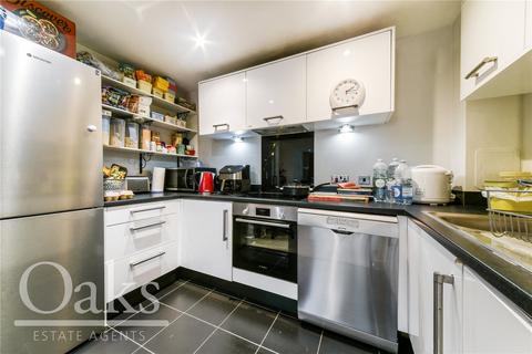 20 Watson Place, London, SE25 5EX