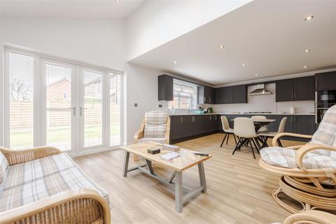 Cedar Lodge Spruce Lane, Ulceby, DN39 6UL