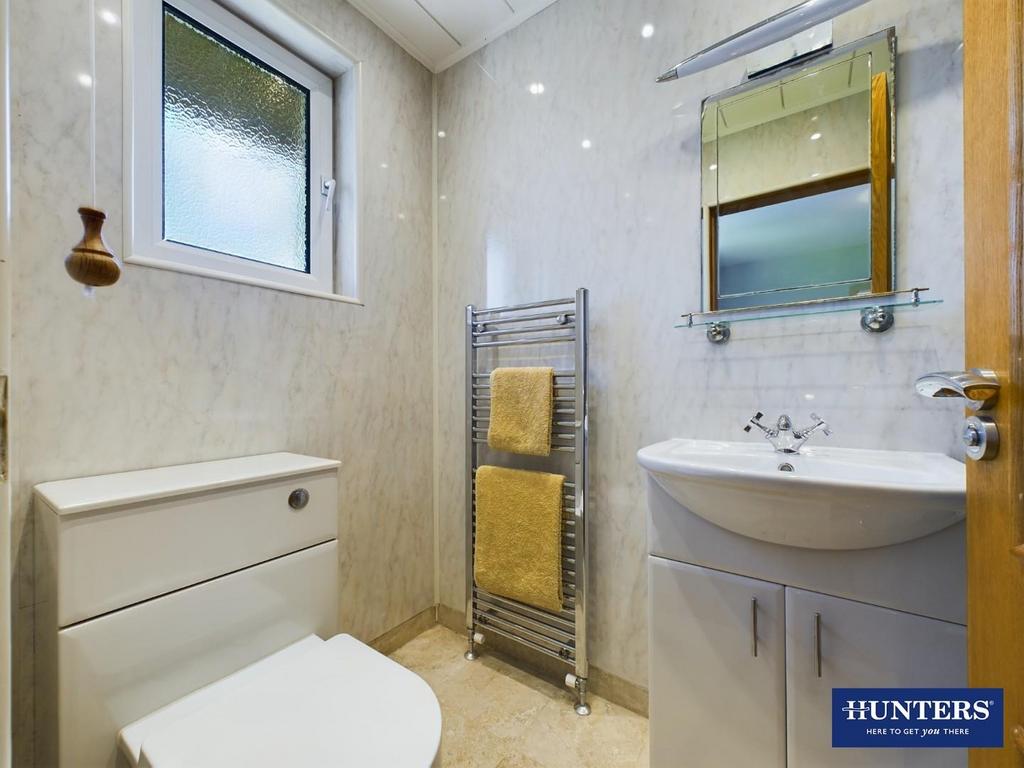 Master En-Suite