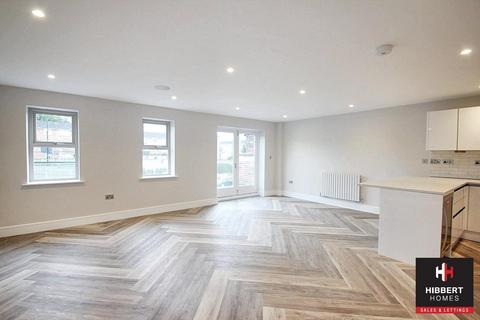 2 bedroom apartment for sale, The Downs, Altrincham WA14