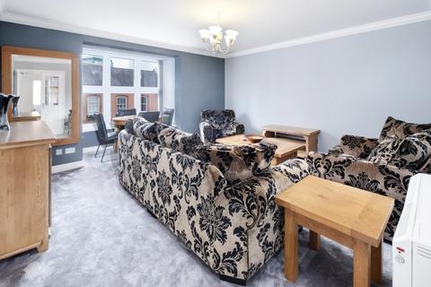 2 bedroom flat to rent, Elgar House, Sheepcote Street B16