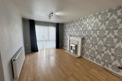 2 bedroom flat to rent, Cornerways, Birmingham B17