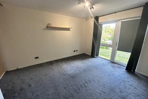 2 bedroom flat to rent, Cornerways, Birmingham B17