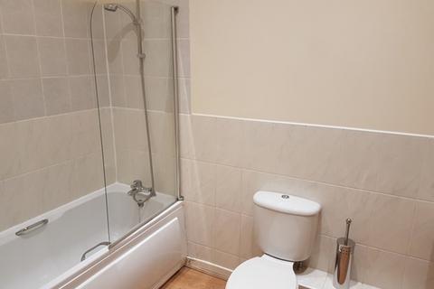 2 bedroom flat to rent, Branston Street, Birmingham B18