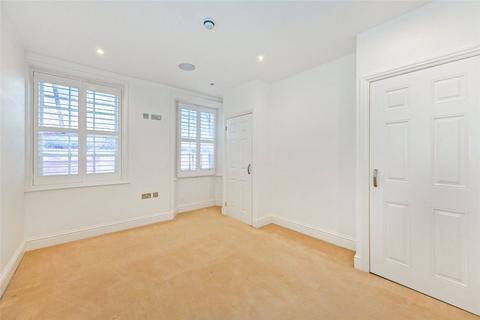 2 bedroom apartment for sale, High Street, Arundel, West Sussex, BN18