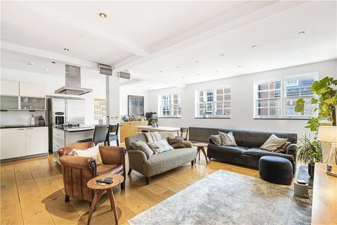 4 bedroom terraced house to rent, Grosvenor Gardens Mews North, Belgravia, London, SW1W