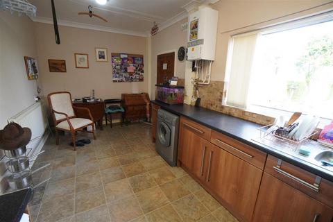 3 bedroom semi-detached house for sale, 1 Howden Road Eastrington