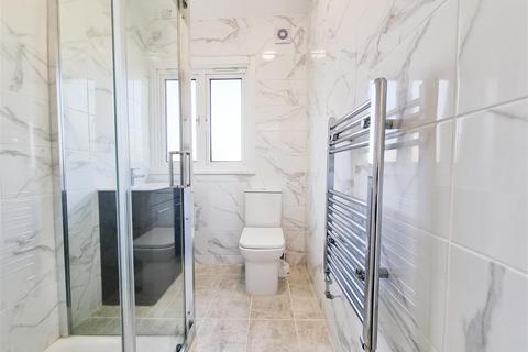 84 Penshurst Road, Thornton Heath, CR7 7EB